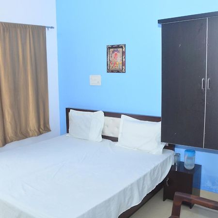 Hotel Chandrasha Villa Ayodhya Dham Ram Mandir 600 Meter 외부 사진