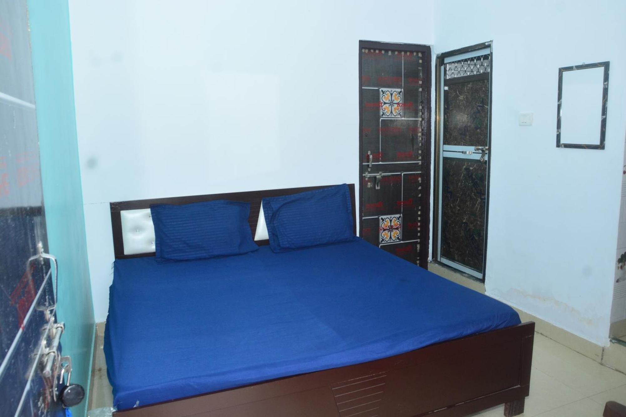 Hotel Chandrasha Villa Ayodhya Dham Ram Mandir 600 Meter 외부 사진